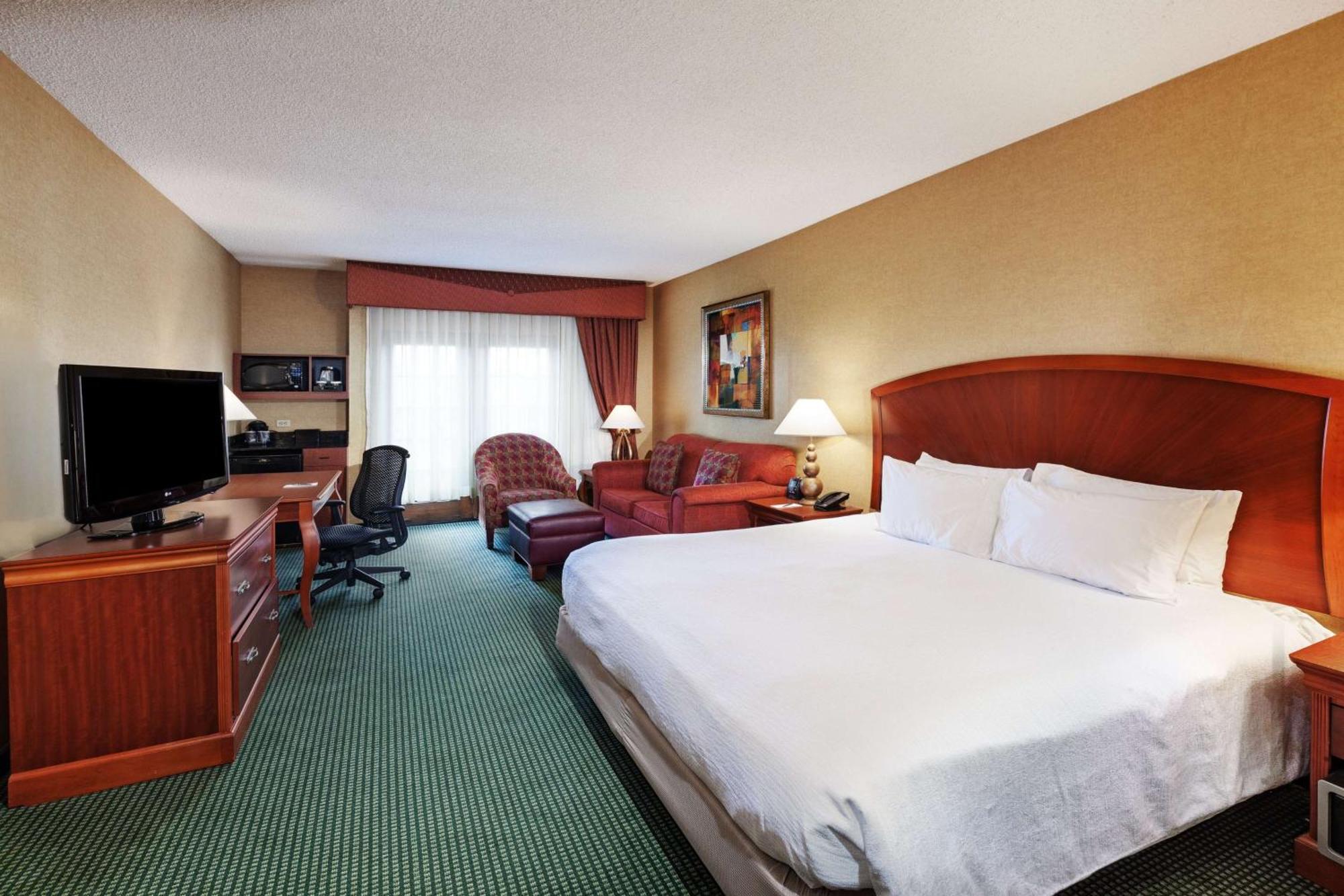 Embassy Suites By Hilton Greensboro Airport Extérieur photo