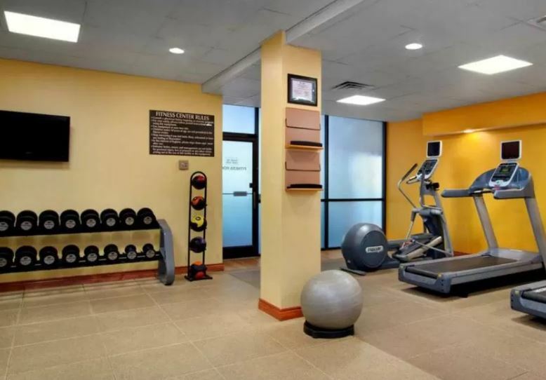 Embassy Suites By Hilton Greensboro Airport Extérieur photo
